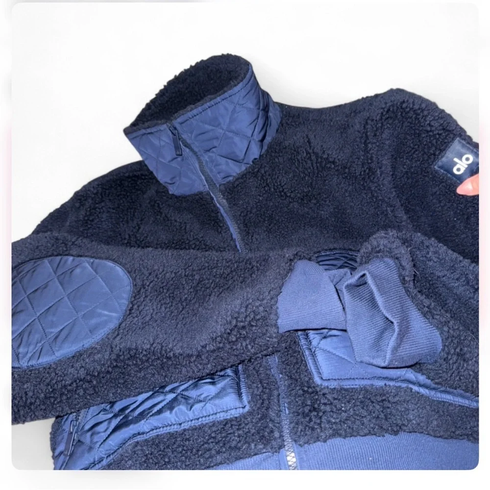 ALO Yoga Women's Dark Navy Teddy Jacket - Picture 5 of 6